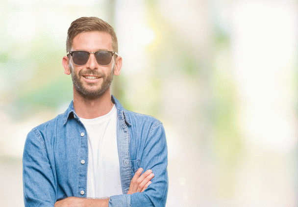 آموزش کامل بازاریابی آنلاین: چکیده تجربیات نی نی سایت (23 مورد) و پاسخ به سوالات متداول